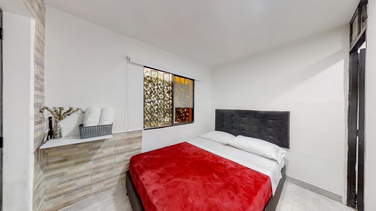 Providencia Hostel Habitaciones Medellín Extérieur photo